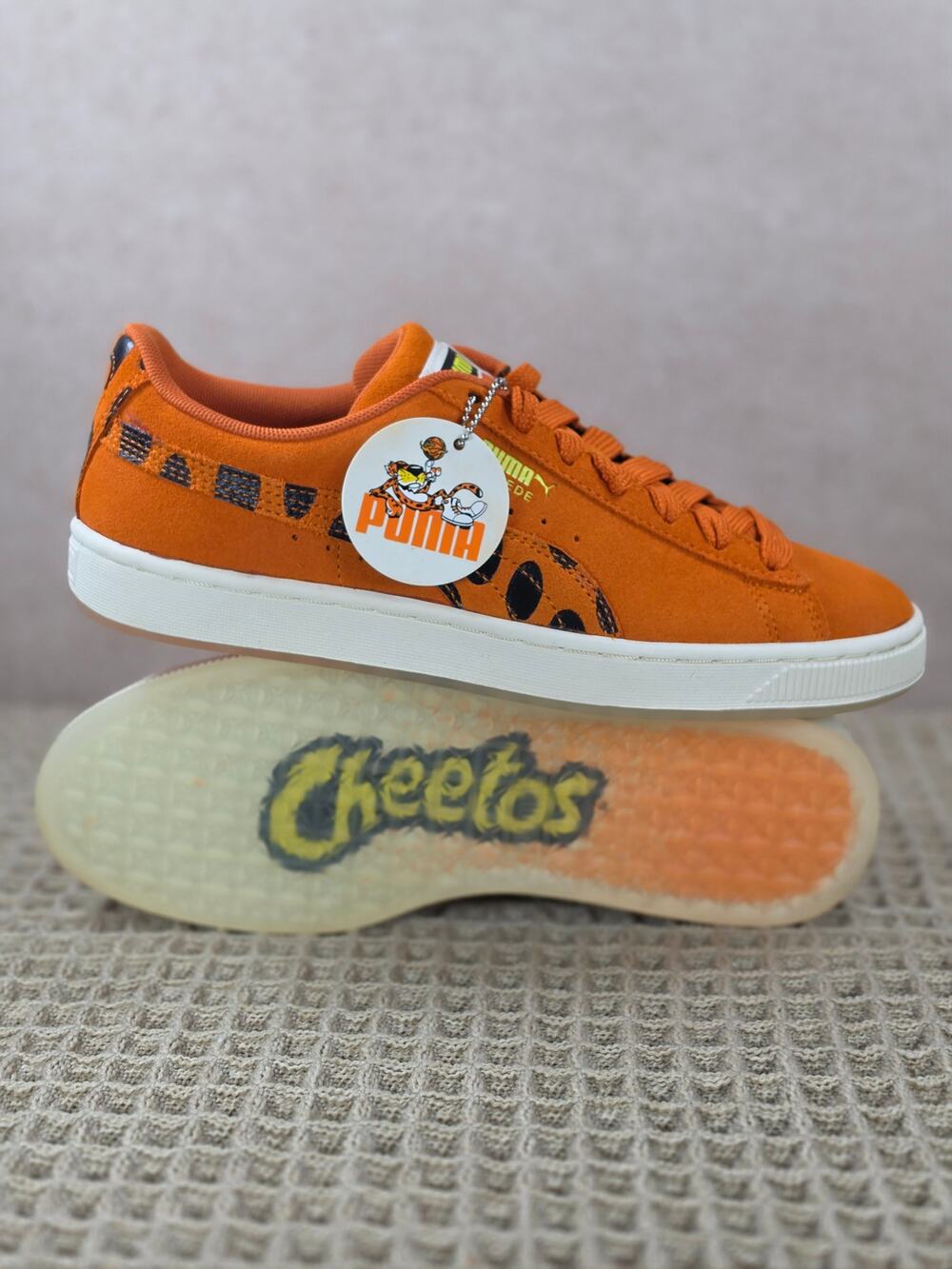 Puma x Cheetos Suede Chester JR Youth 6.5 Women's 8 BNIB Special Box